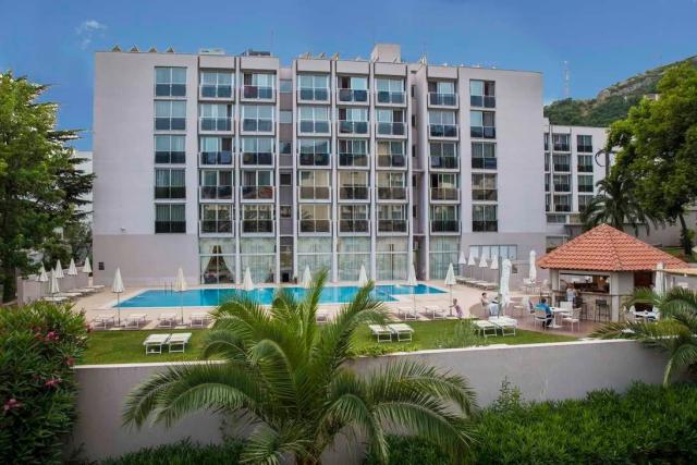 Hotel Tara