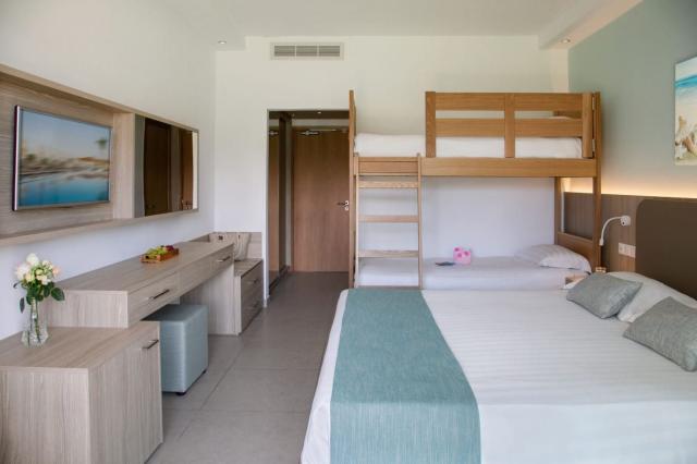 Hotel Asterias Beach