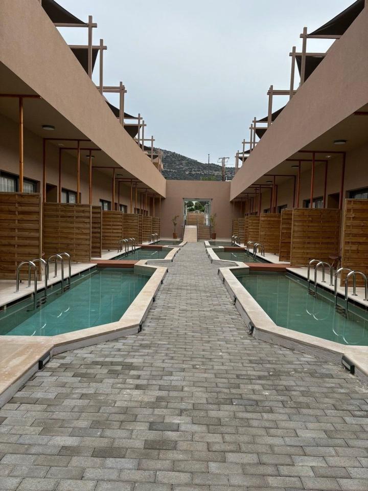 Hotel Golden Bee Lifestyle
