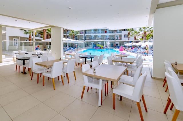 Hotel Cameo Beach Resort