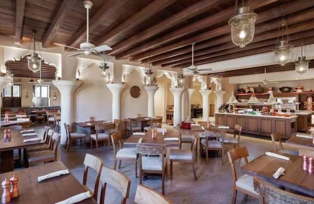 Hotel Al Seef Heritage Dubai, Curio Collection by Hilton
