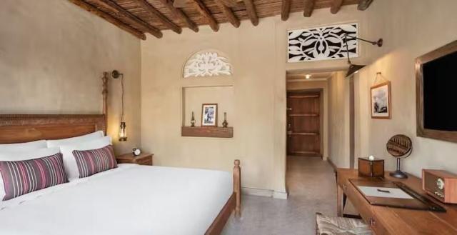 Hotel Al Seef Heritage Dubai, Curio Collection by Hilton