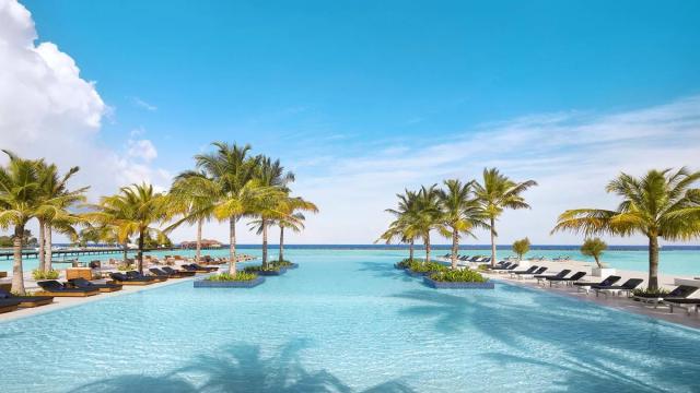 Villa Nautica Paradise Island (ex. Hotel Paradise Island Resort