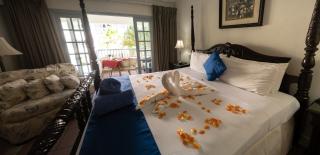 Savannah Beach Club
