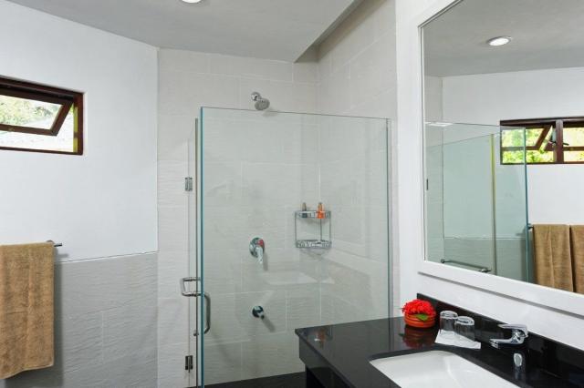 Embudu Village Resort