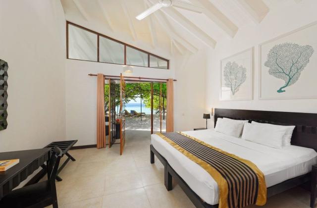 Embudu Village Resort