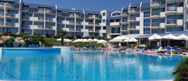 Hotel Sineva Beach