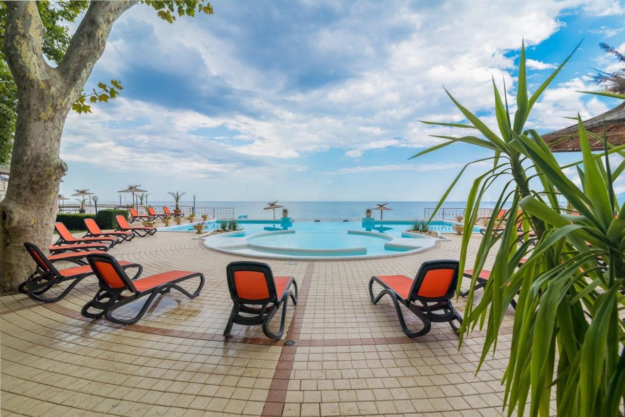 Marina Sunny Day Resort