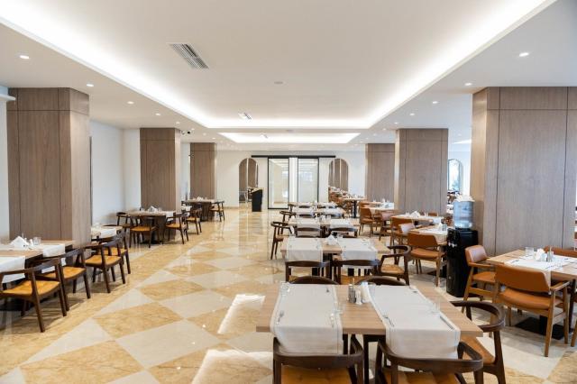 Hotel Fafa Aqua Palace
