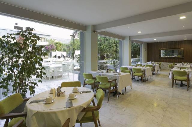 La Piscine Art Hotel