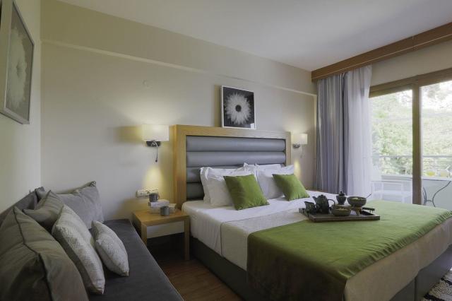 La Piscine Art Hotel