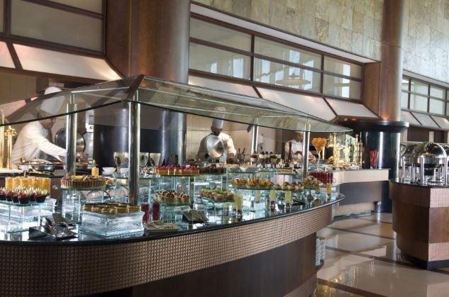 Al Raha Beach Hotel