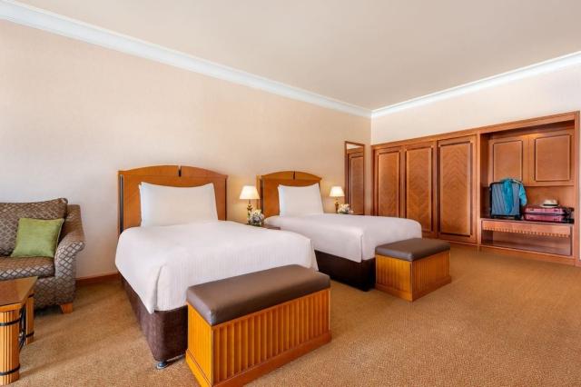 Al Raha Beach Hotel