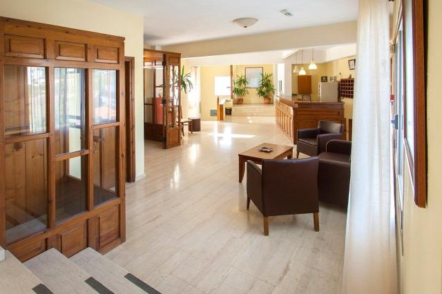 Vontzos Hotel