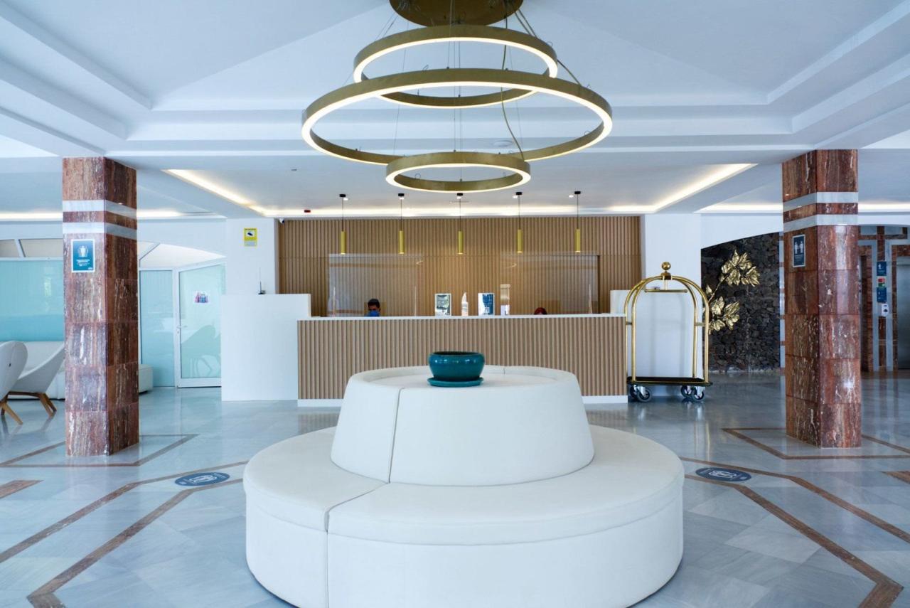 Hotel R2 Buganvilla