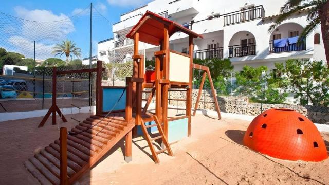 Hotel Cabot Cala Ferrera