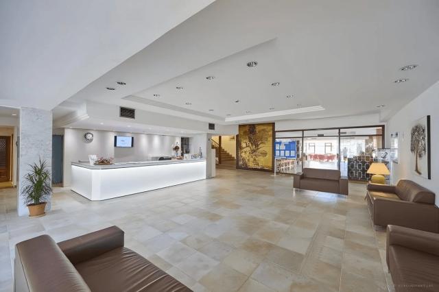 Hotel Cabot Cala Ferrera