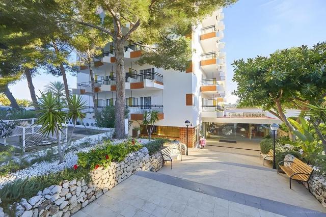 Hotel Cabot Cala Ferrera