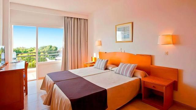 Hotel Cabot Cala Ferrera