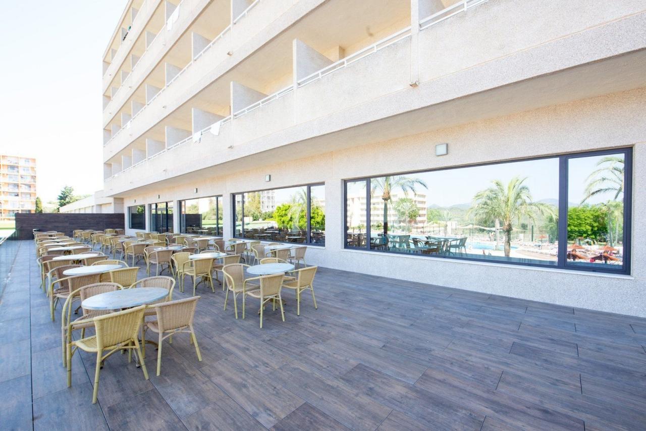 Aparthotel Club Cala Romani