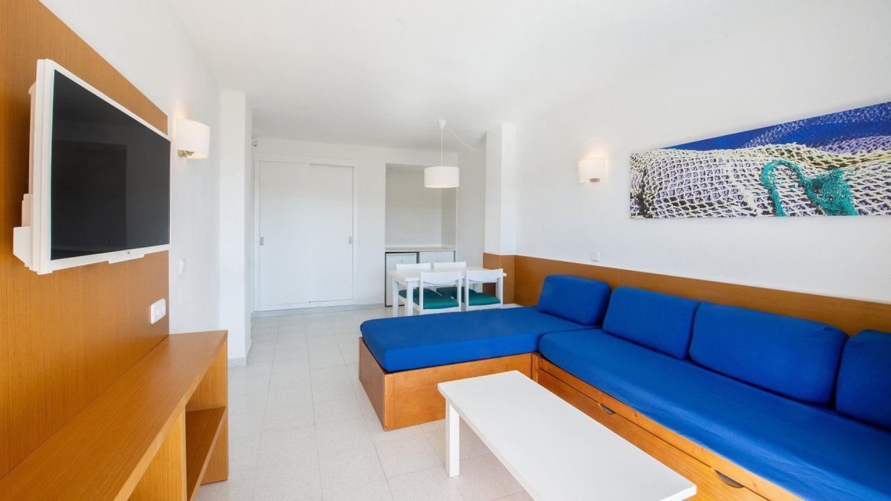 Aparthotel Club Cala Romani