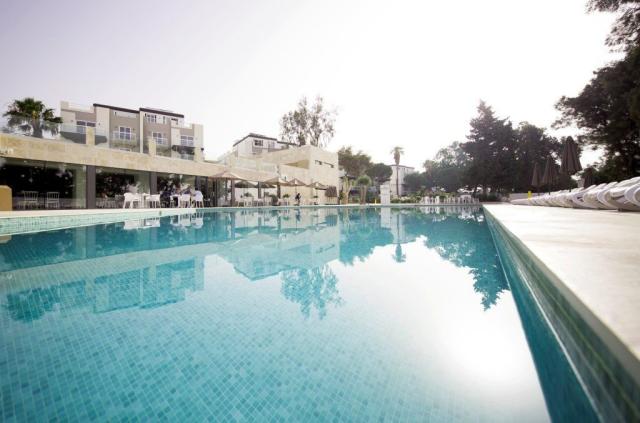 Urban Valley Resort And Spa