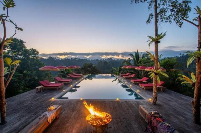 Resort Buahan, a Banyan Tree Escape