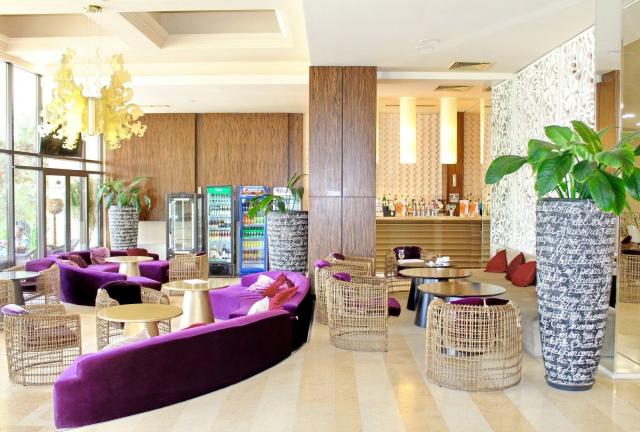 Hotel Barcelo Royal Beach
