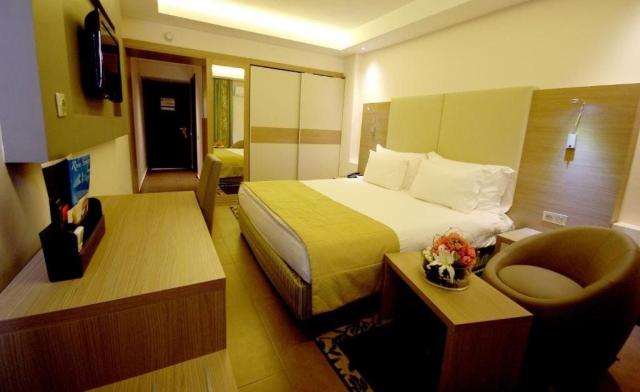 Hotel Amadil Beach