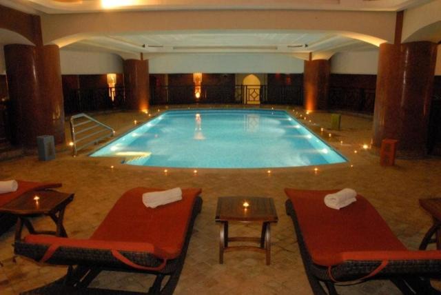 Hotel Amadil Beach