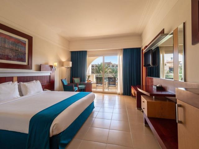 Hotel Serenity Alma Resort (ex. Serenity Fun City)