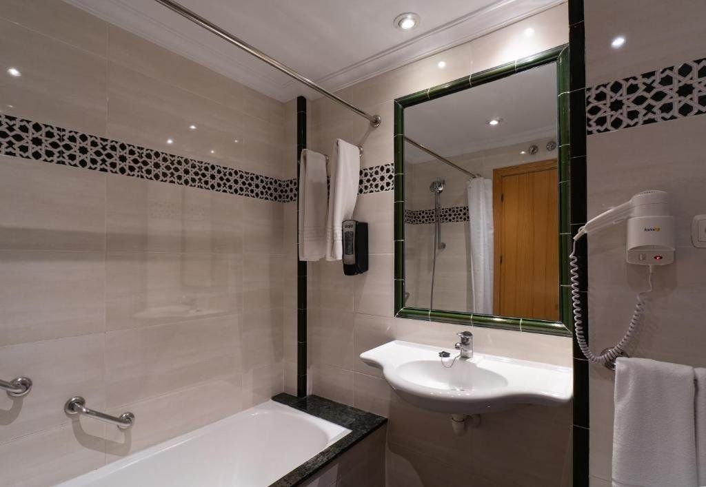 Hotel Bajondillo Aptos