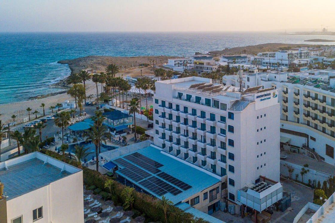 Hotel Anonymous Beach