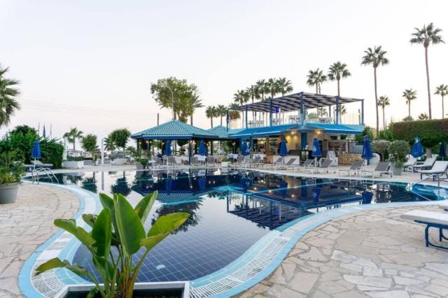 Hotel Anonymous Beach
