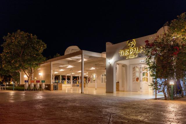 Hotel Desert Rose Resort