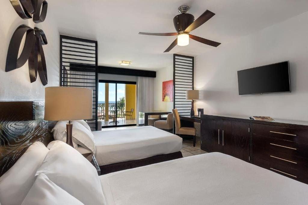 Hotel Ocean Coral and Turquesa