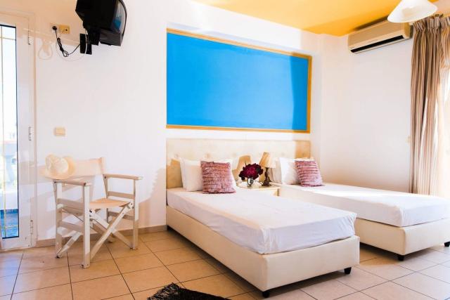 Yiannis Manos Resort Hotel