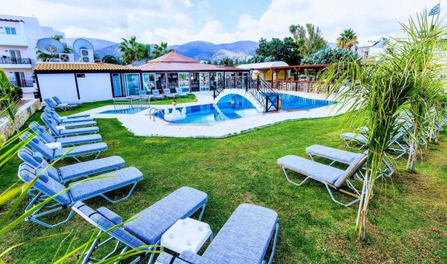 Yiannis Manos Resort Hotel