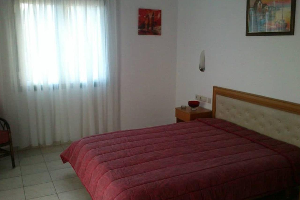 Mary Sofi Apartments and Studios