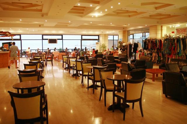 Hotel Eri Beach