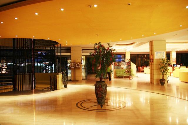 Hotel Eri Beach