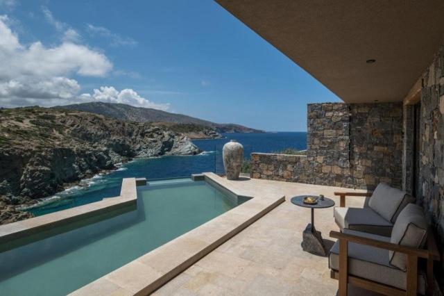 Hotel Acro Suites - A Wellbeing Resort