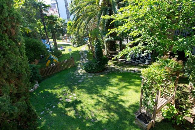 Hotel GHT Neptuno
