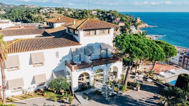 Hotel Roger de Flor Seleqtta