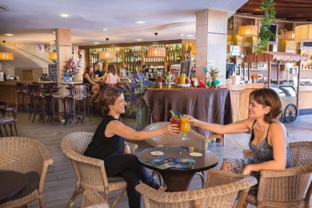 Hotel Alba Seleqtta