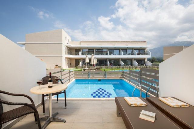 Hotel Vantaris Blue