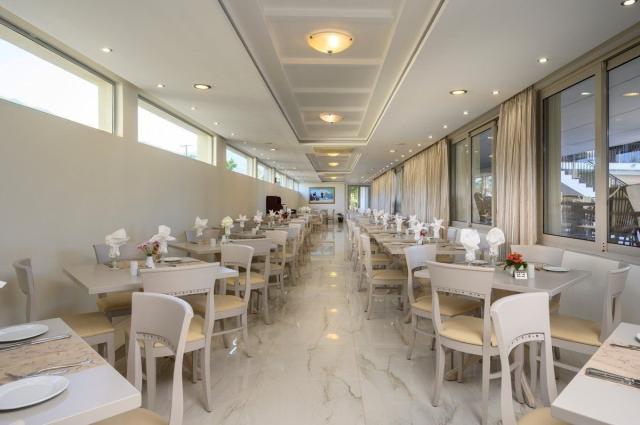 Hotel Vantaris Blue