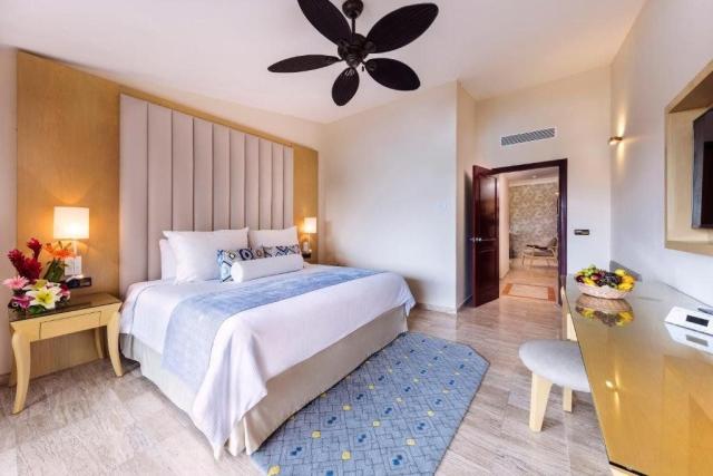 Hotel Grand Palladium White Sand Resort & Spa