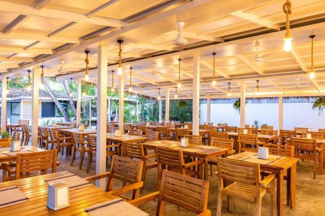 Arena Beach Hotel