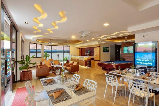 Arena Beach Hotel